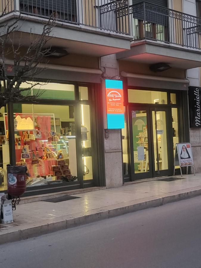 アルタムラ L'Edera Bed & Breakfast エクステリア 写真